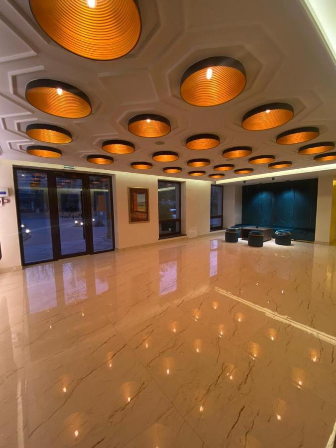Barhat Hotel & Spa Taraz Bagian luar foto