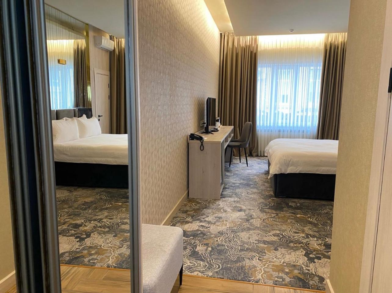 Barhat Hotel & Spa Taraz Bagian luar foto