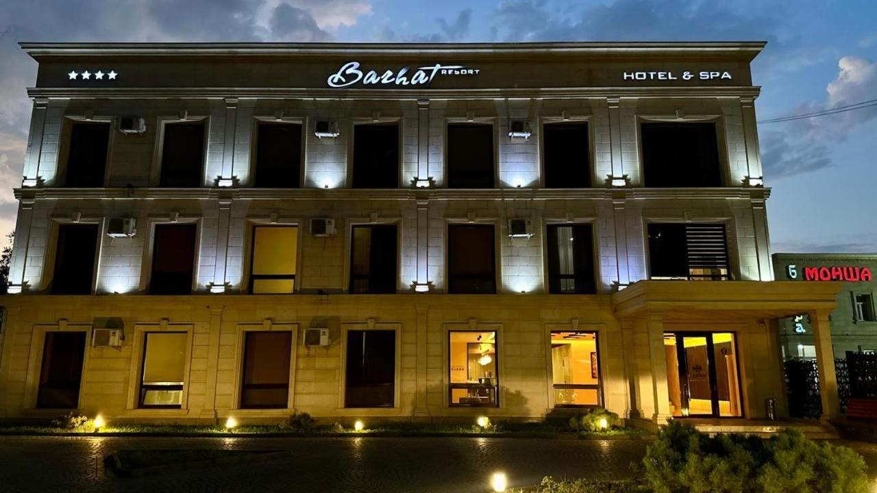 Barhat Hotel & Spa Taraz Bagian luar foto